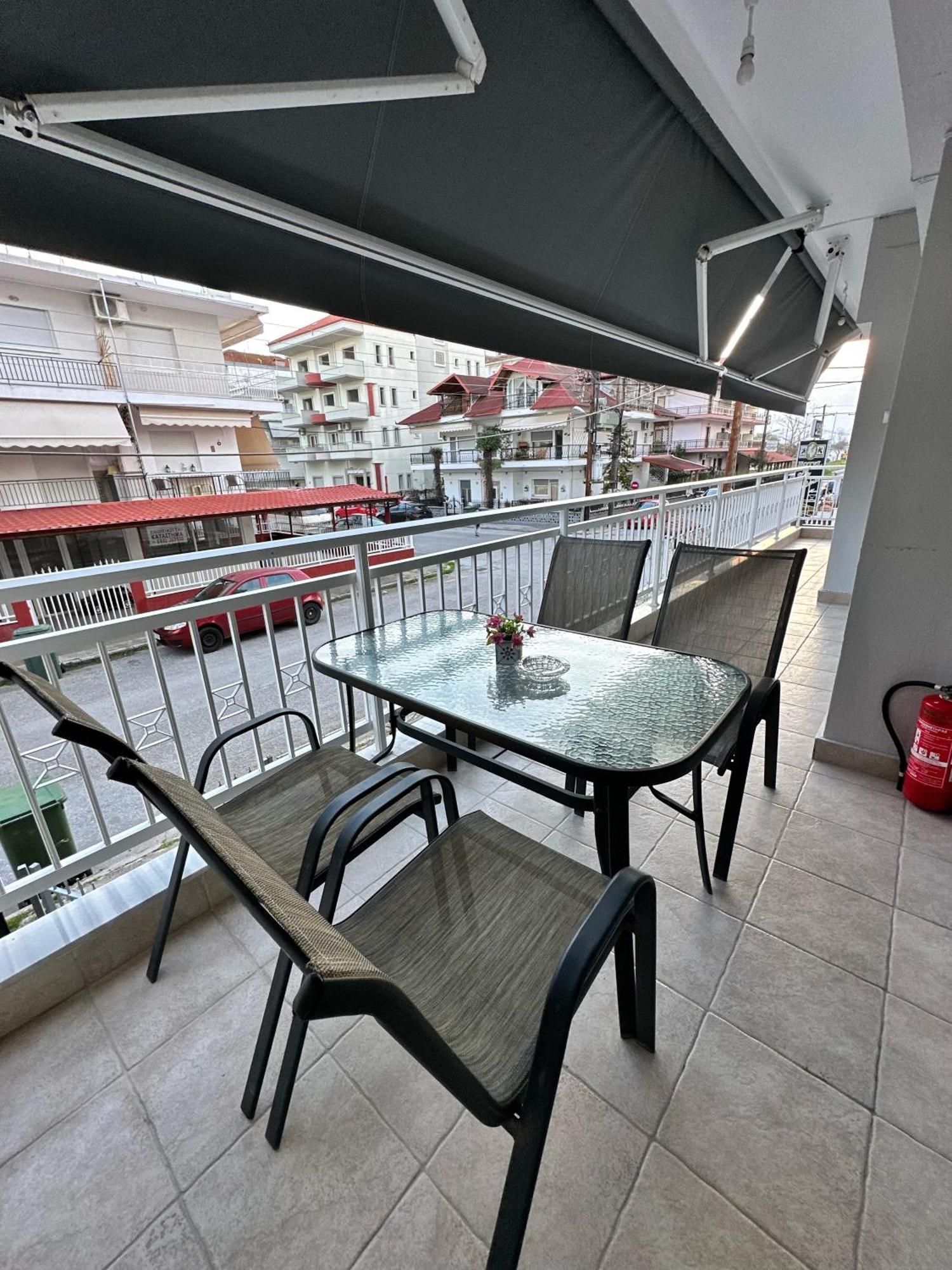 Eden Suite Paralia Екстер'єр фото