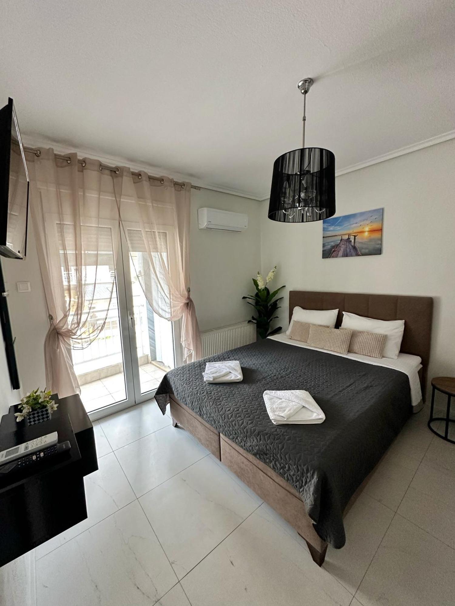 Eden Suite Paralia Екстер'єр фото