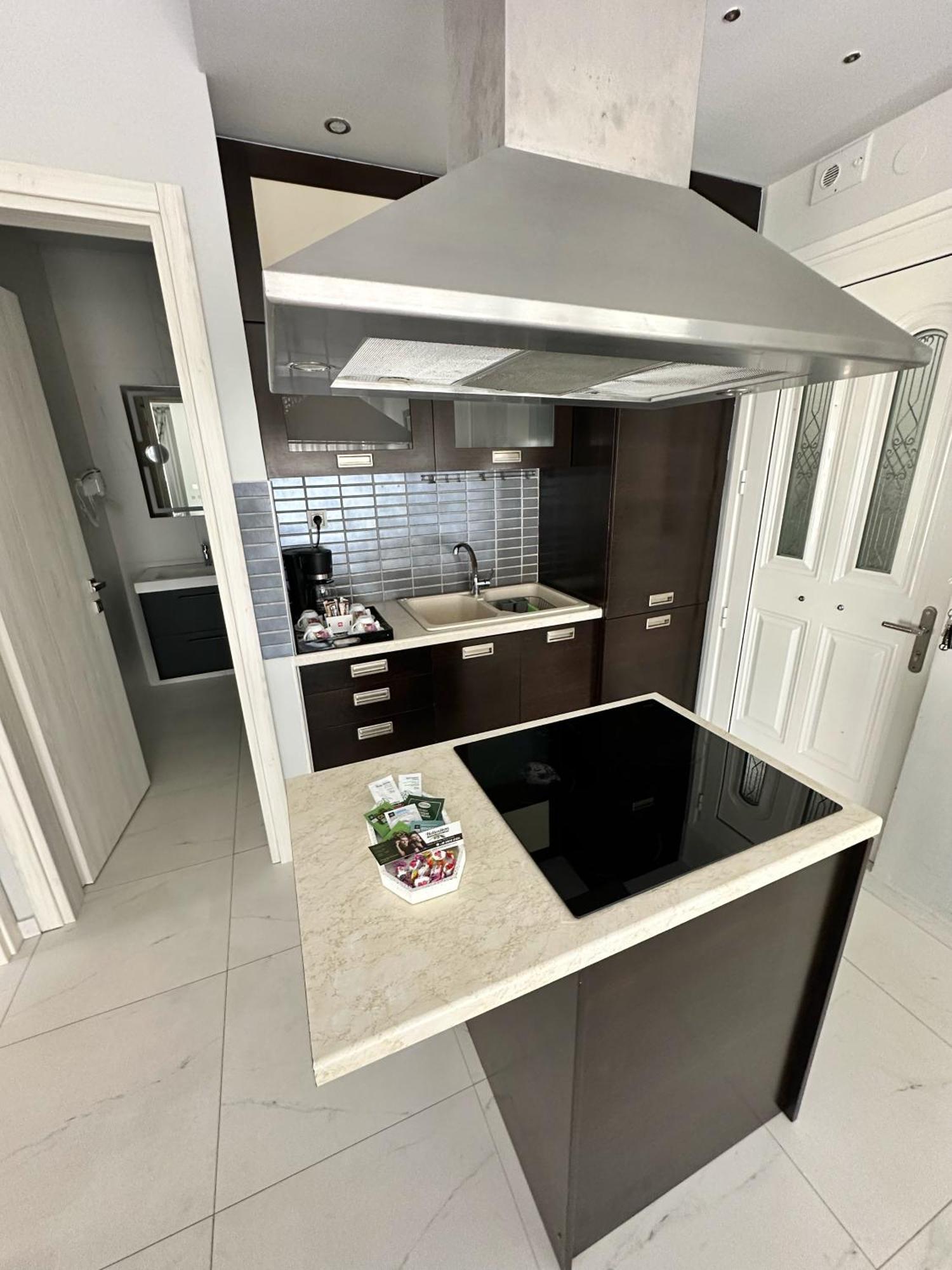 Eden Suite Paralia Екстер'єр фото